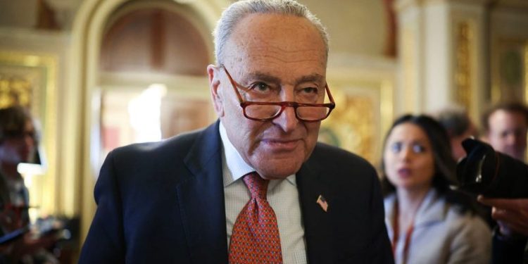 Schumer refuses to step down as Senate Dem leader, defends shutdown vote