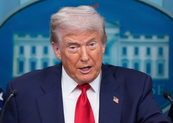 Trump admin accuses Hillary Clinton of stealing White House furniture as former first lady slams ballroom plan